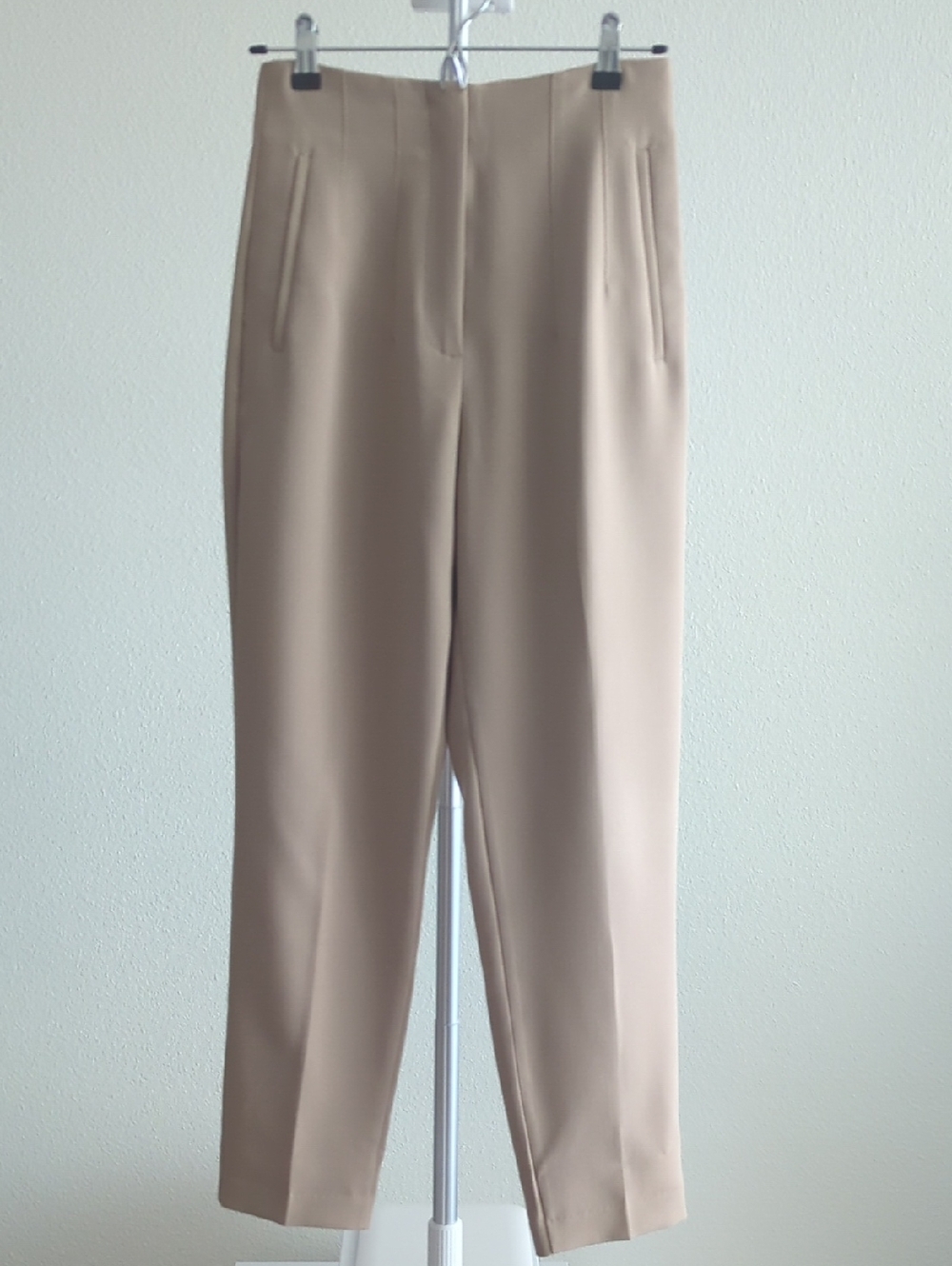Zara Classic Beige Straight-Leg High-waisted Dress Pants